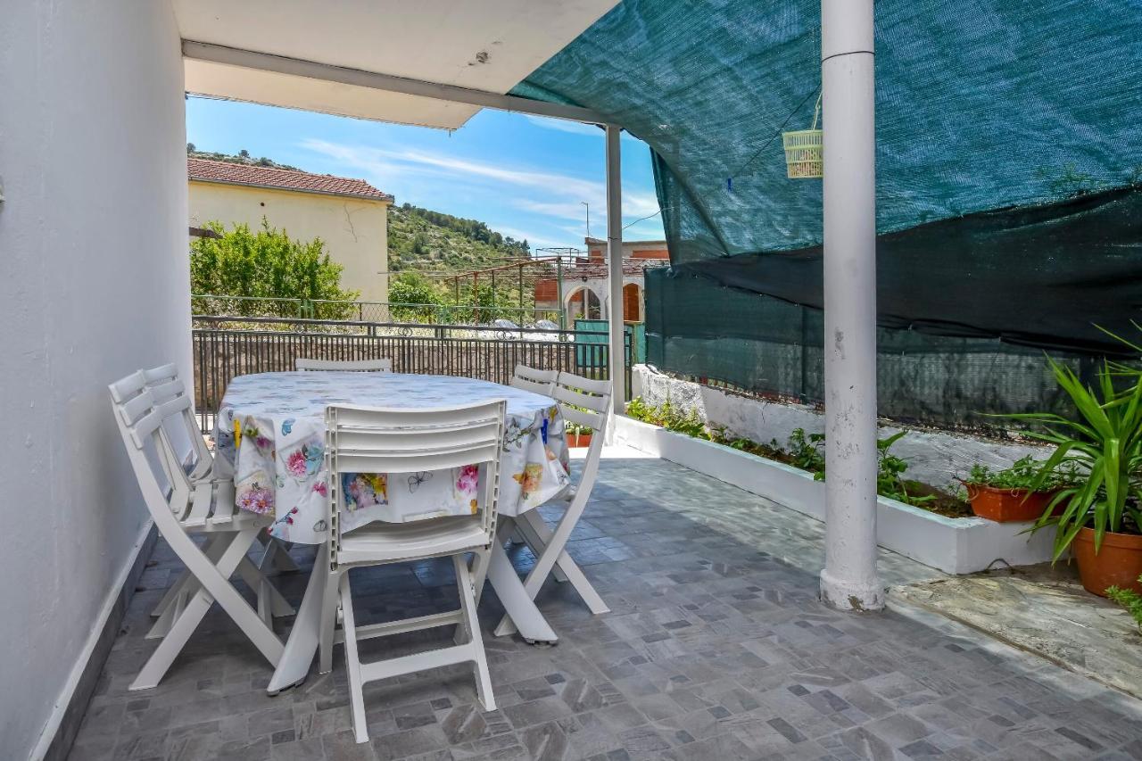 Apartments Matas Рогозница Екстериор снимка