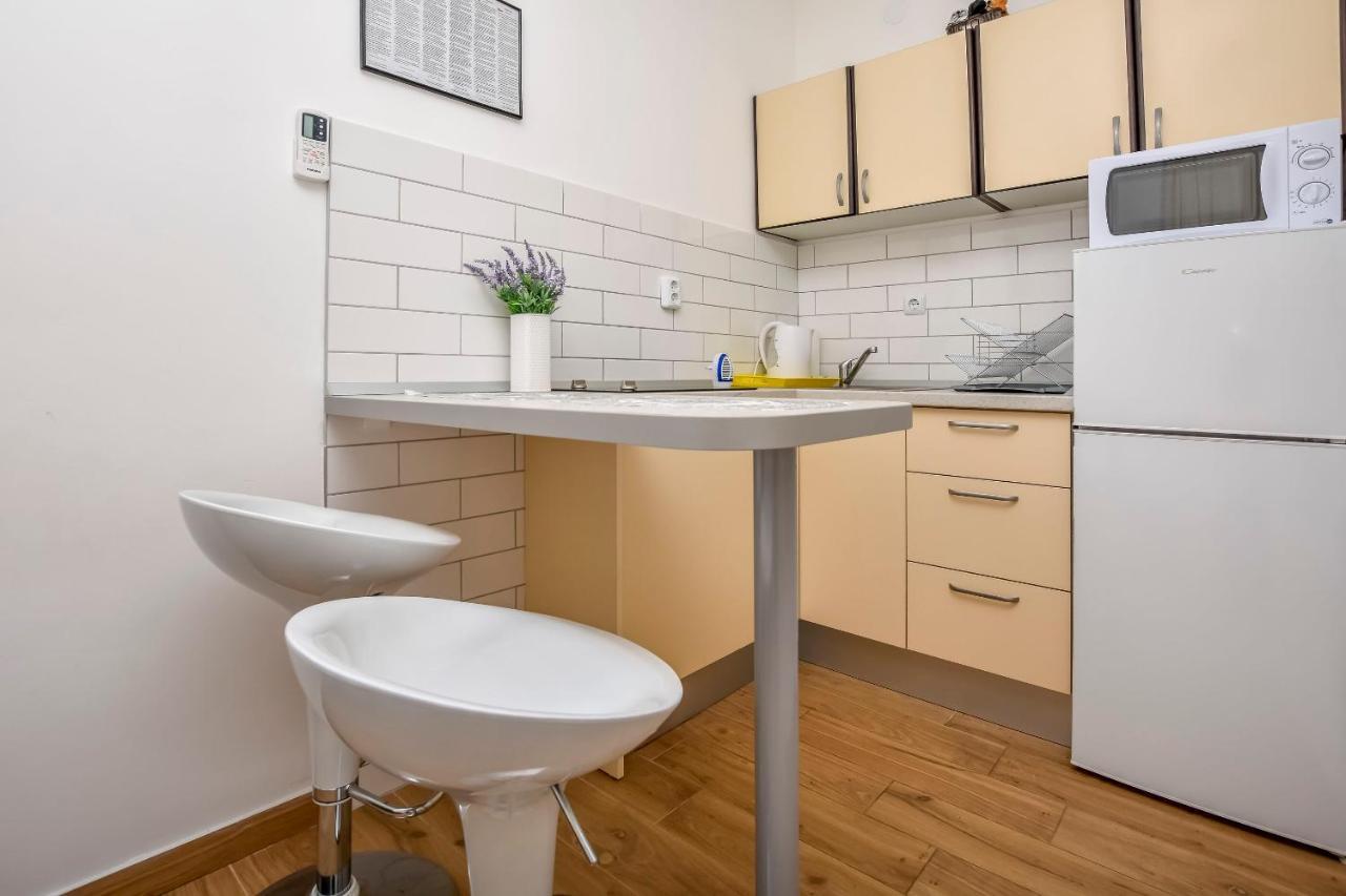 Apartments Matas Рогозница Екстериор снимка